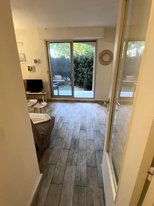 Studio Cabine Avec Jardin Apartment Canet-en-Roussillon Exterior photo